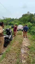 DPUPKP  KABUPATEN GUNUNGKIDUL TINJAU TANAH AMBLAS DI BULAK GLAGAHOMBO